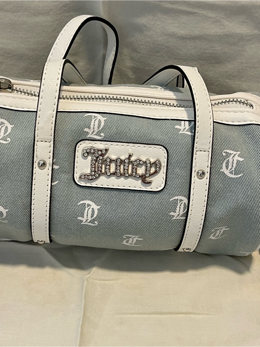 Juicy Couture Light Gray Barrel Duffel with White Trim and Navy Strap - Picture 3 of 9